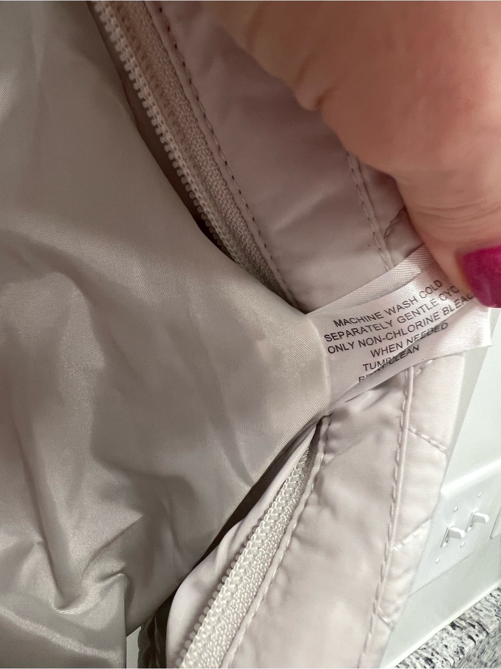 Off White Quilted Jacket - Small - Picture 5 of 6
